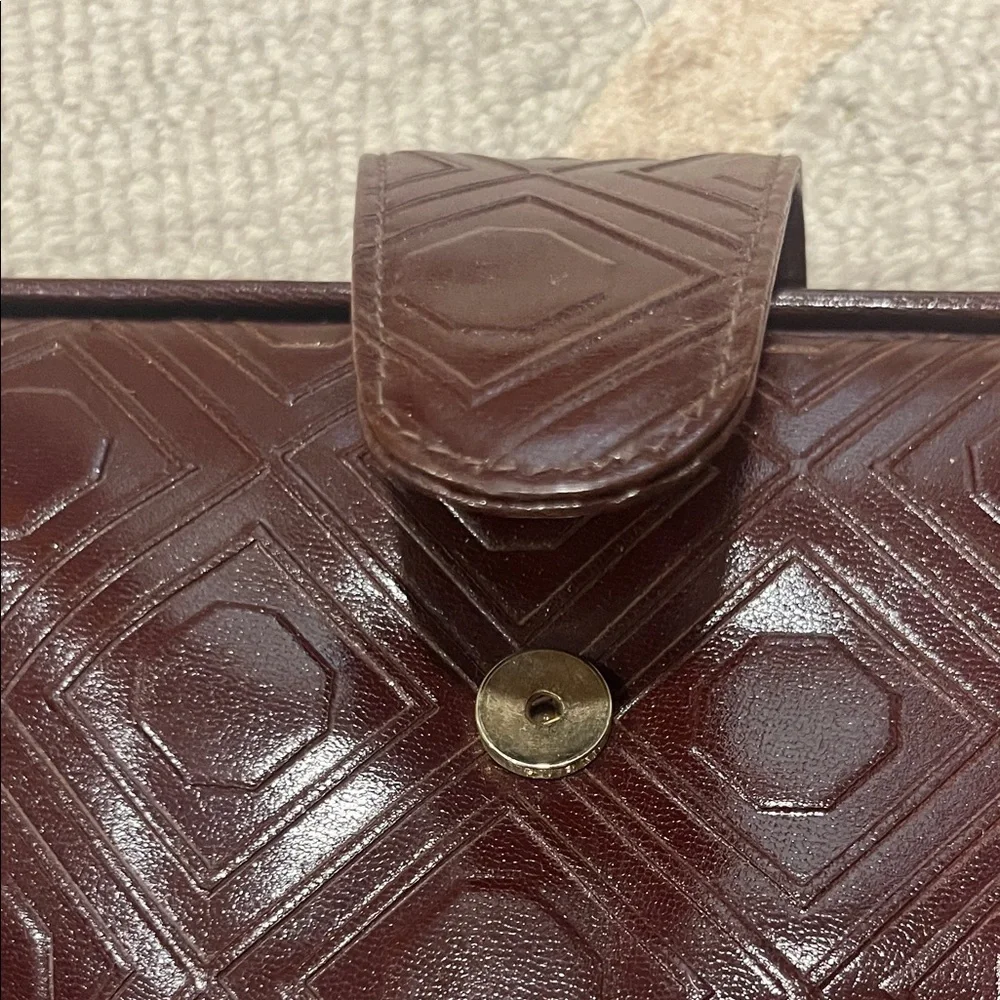 Elegant Maroon Clutch with Geometric Pattern